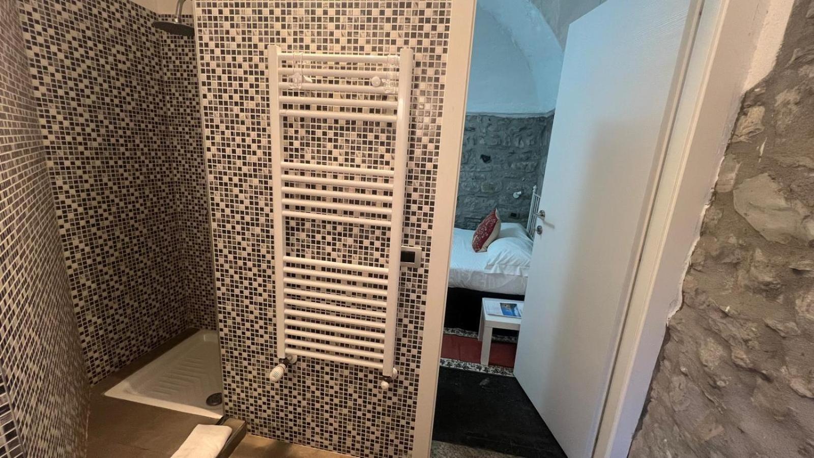 レッツェノCasa Caterinaアパートメント エクステリア 写真